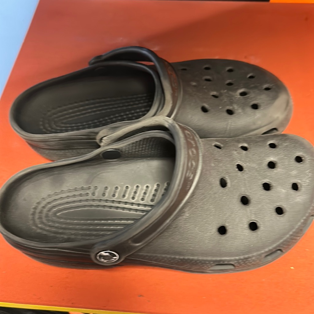 Crocs